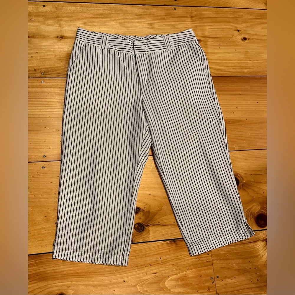 Columbia Seersucker Capri